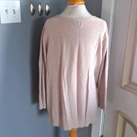 Old Navy Sweater | Size XL - Picture 4 of 5